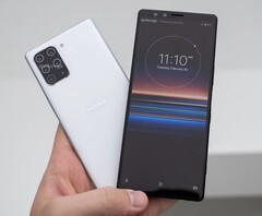 Für 2020 arbeitet Sony offenbar an einem Mega-Zoom-Handy mit Light-Technologie.