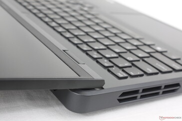 Deckel lässt sich fast auf volle 180° öffnen