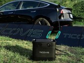 Ticovis: Power-Station mit Lademöglichkeit für Elektroautos