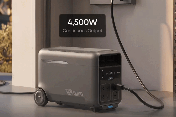 Die Powerstation liefert eine Dauerleistung von 4.500 Watt und erreicht kurzzeitig bis zu 8.000 Watt.