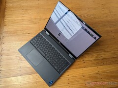 Nvidia RTX A5500 und Core i9-12950HX im Dell Precision 7670 Performance Notebook