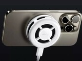 Der iQOO Magnetic Cooler ist dank MagSafe auch mit dem Apple iPhone kompatibel. (Bild: Vivo)