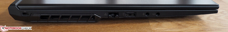 linke Seite: Kensington Lock, RJ45-LAN, USB-A 2.0, Mikrofon, Kopfhörer