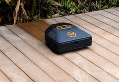 RoboDeck: Neuer Roboter soll sich um Terrassendielen kümmern