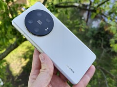 Das Xiaomi 13 Ultra ist ein starkes Flagship-Smartphone, allerdings zunächst Hardware-seitig nur für China abgestimmt. 