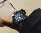 Die Casio G-Steel GST-B1000D-2AER mit blauem Zifferblatt ist nun auch in Deutschland erhältlich