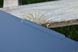 Lenovo ThinkPad X13s: Kamera-Buckel
