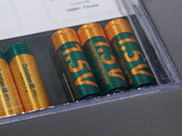 Die neuen AA-Akkus von Olight bieten 1,5 Volt. (Bildquelle: Andreas Sebayang/Notebookcheck.com)