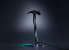 Die Razer Base Station V3 Chroma hat RGB-Beleuchtung und erkennt Headsets