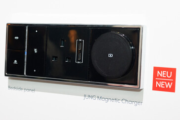 Die unbenutzte Installation an einer Wand.