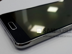 Das Samsung Galaxy Alpha soll einen Metallrahmen bieten (Bild: SamMobile)