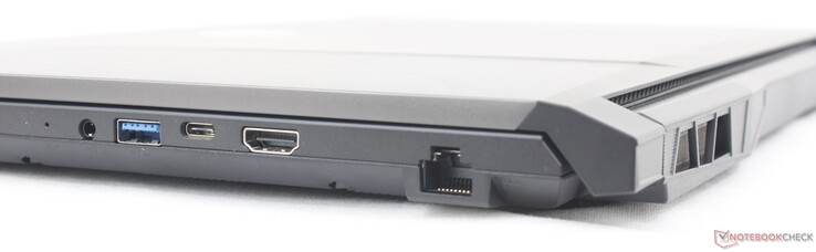Rechts: 3,5-mm-Headset, USB-A 3.2 Gen. 1, USB-C 3.2 Gen. 1, HDMI (4K60)