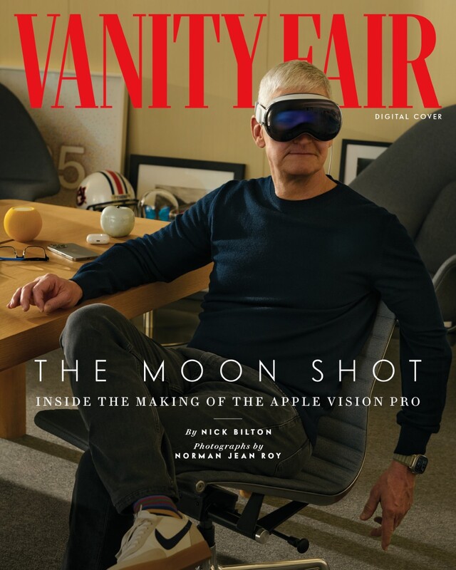 Apple-CEO Tim Cook trägt nicht etwa Prada sondern Vision Pro. (Bild: Vanity Fair)