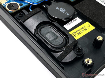 Der Stereoanlage des G5 KE Lautsprecher fehlt es an Bass