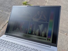 Draußen bei direkter Sonneneinstrahlung