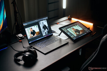 Das ProArt P16 eignet sich sowohl zum Arbeiten...