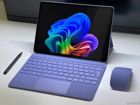 Endlich ein lautloses Snapdragon-Convertible - Microsoft Surface Pro 12 im Test