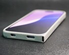 Die neueste iPhone-Hülle von Ken Pillonel rüstet ältere iPhones auf USB-C um. (Bildquelle: Exploring the Simulation)