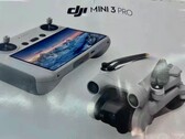 DJI Mini 3 Pro oder doch Fake? Ein Bild der möglichen nächsten Mini-Drohne von DJI macht derzeit jedenfalls die Runde und sorgt für Diskussionsstoff.