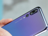 Zwei frische Varianten des Twlight-Farbverlaufs im P20 Pro gibts auf der IFA zu sehen.