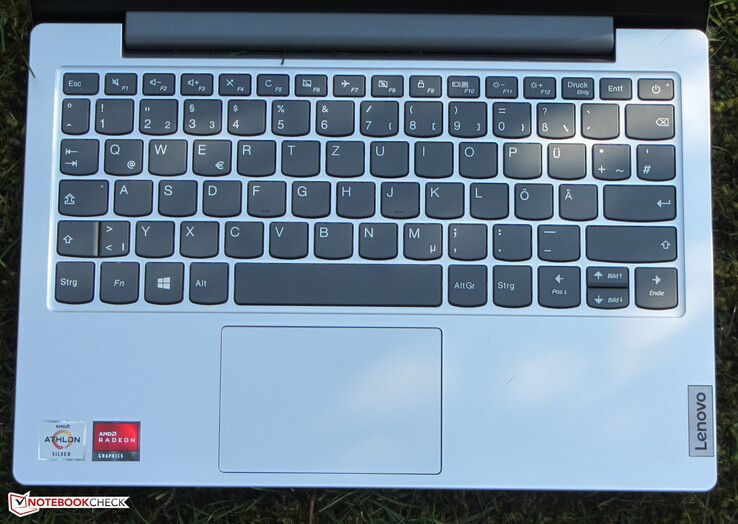 Lenovo IdeaPad 1 11ADA05 im Test: Handschmeichler - Notebookcheck 