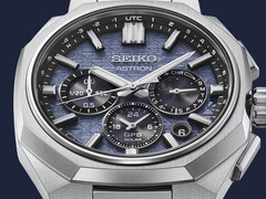 Seikos neue Astron HAB001 kombiniert ein kantiges Titangehäuse mit einem eisblauen, strukturierten Zifferblatt und GPS-Solar-Uhrwerk