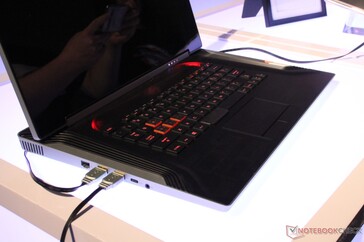 Die wuchtigen Linien sind nicht nur Optik, sie dienen auch der Kühlung.