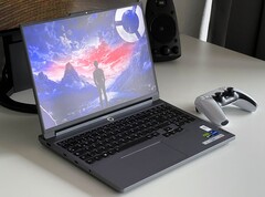 Das Lenovo Legion 5i ist ein guter aber teurer RTX-4070-Laptop mit einem Fokus auf Performance (Bildquelle: Andreas Osthoff)