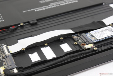 Der freie sekundäre M.2-Steckplatz befindet sich direkt neben dem primären M.2-Steckplatz