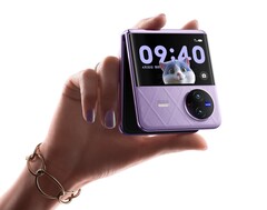 Das Vivo X Flip setzt auf ein besonders großes Zweitdisplay im Querformat. (Bild: Vivo)