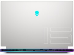 Test Alienware x15 R2