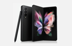 Das Galaxy Z Fold3 ist mit dem S Pen in der