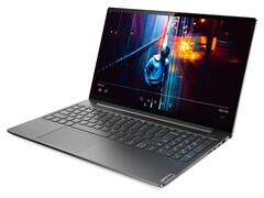 Lenovo Yoga S740-15IRH Laptop im Test: Das bislang beste und teuerste Modell der Serie