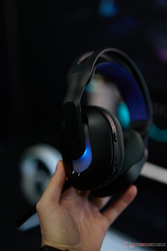 Eine schwarze Modellvariante wurde ebenfalls gezeigt (Bildquelle jeweils: Alexander Wätzel)