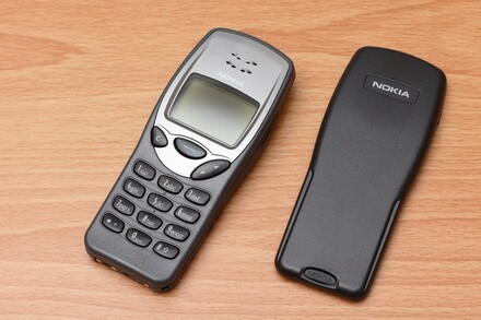 Nokia 3210 1999