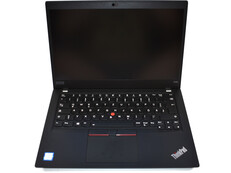 Kompaktes Lenovo ThinkPad X390 Business-Notebook mit Windows 11 Pro für nur 199 Euro generalüberholt (Bild: Benjamin Herzig)