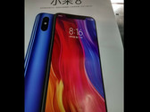 Ein Werbeposter von Xiaomi bestätigt, dass das Mi 8 eine 3D-Face ID-Alternative bieten wird.