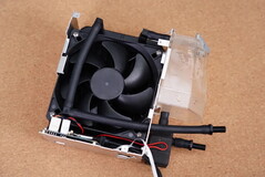 Wasserpumpe mit Lüfter (Bildquelle: Schenker, Early Sample)