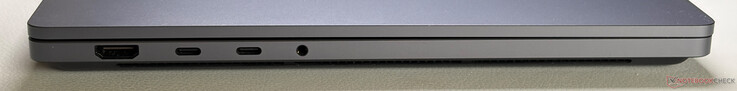 Links: HDMI 2.1b, 2x USB-C 4.0 (40 Gbit/s, DisplayPort 2.1, Power Delivery), 3,5-mm-Stereoklinke