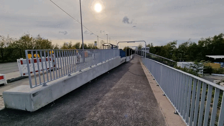 Der neu designte Vorplatz soll besonders einladend sein: Leitsysteme fehlen aber.