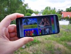 Ablesbarkeit außen, automatische Helligkeit