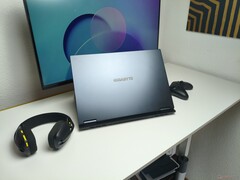 Das Gaming A18 Pro macht sich unter Last deutlich bemerkbar