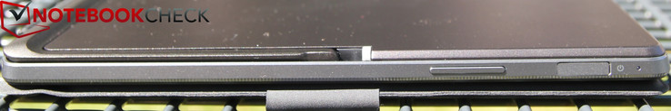 links: Lautstärketasten & Power-Knopf mit Fingerabdrucksensor