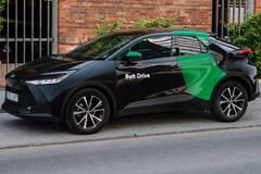 Mit 300 Freikilometern pro Tag richtet sich das neue Bolt-Angebot vor allem an Wochenendtrips, Geschäftsreisen und längere Fahrten.