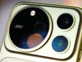 Das Honor Magic9 Pro Max startet im Januar 2027 auch in Europa. Recht spät und mit deutlich kleinerem Akku.