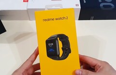 Die Realme Watch 2 wurde noch nicht offiziell vorgestellt, sie wurde aber schon auf YouTube ausgepackt. (Bild: Marc Yeo Tech Review, YouTube)