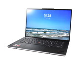 Test Lenovo ThinkPad Z16 G1 Laptop: Leistungsstarkes AMD-Flaggschiff mit Schluckauf