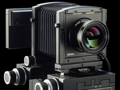 Leica: Geschäft von Sinar künftig direkt über den Leica Professional Channel.