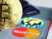 Krypto-News: Mastercard holt mit Bakkt auch Kryptowährungen wie Bitcoins in die Wallets.