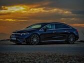 Mecedes EQS und EQE können in den USA nun per Abo mit mehr Spitzenleistung versorgt werden (Bild: George Sargiannidis)
